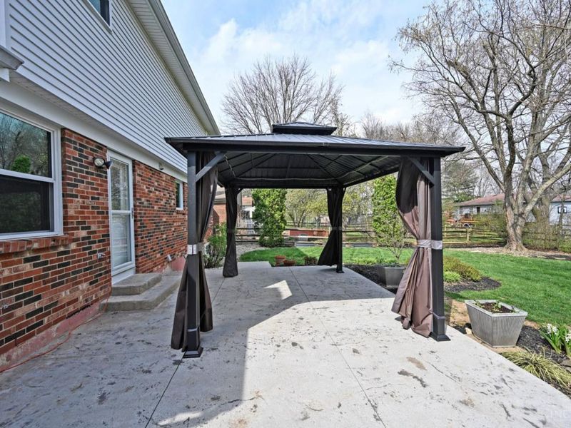 8878 Pembrooke Street, Maineville, OH 45039 Photo 35