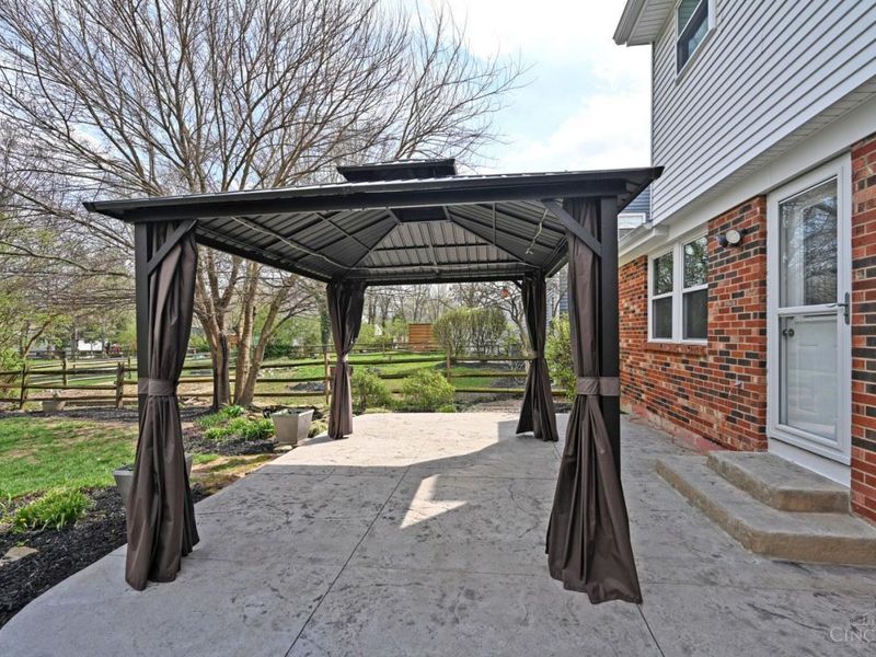 8878 Pembrooke Street, Maineville, OH 45039 Photo 36