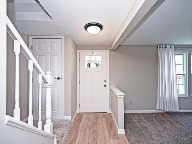 8878 Pembrooke Street, Maineville, OH 45039 Photo 4