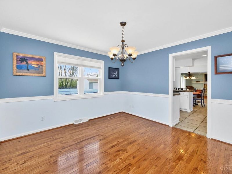 5573 Day Drive, Miami Twp, OH 45150 Photo 13