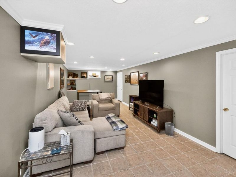 5573 Day Drive, Miami Twp, OH 45150 Photo 45