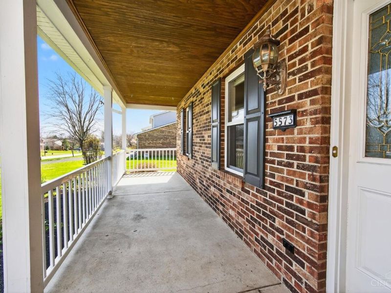 5573 Day Drive, Miami Twp, OH 45150 Photo 5