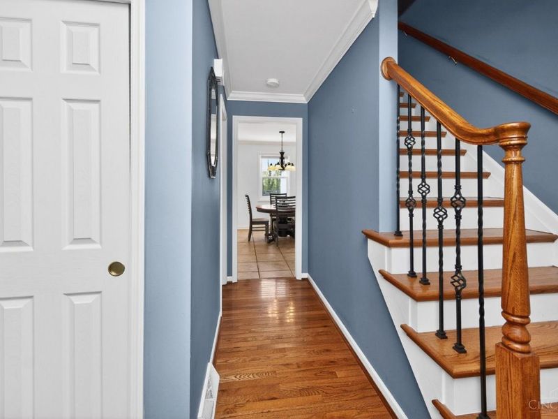 5573 Day Drive, Miami Twp, OH 45150 Photo 7