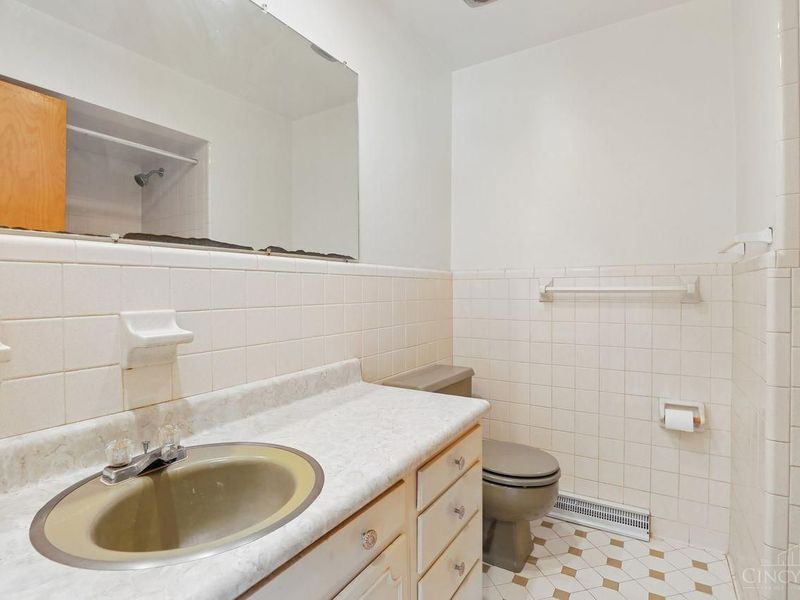 10215 Pendery Drive, Montgomery, OH 45242 Photo 37