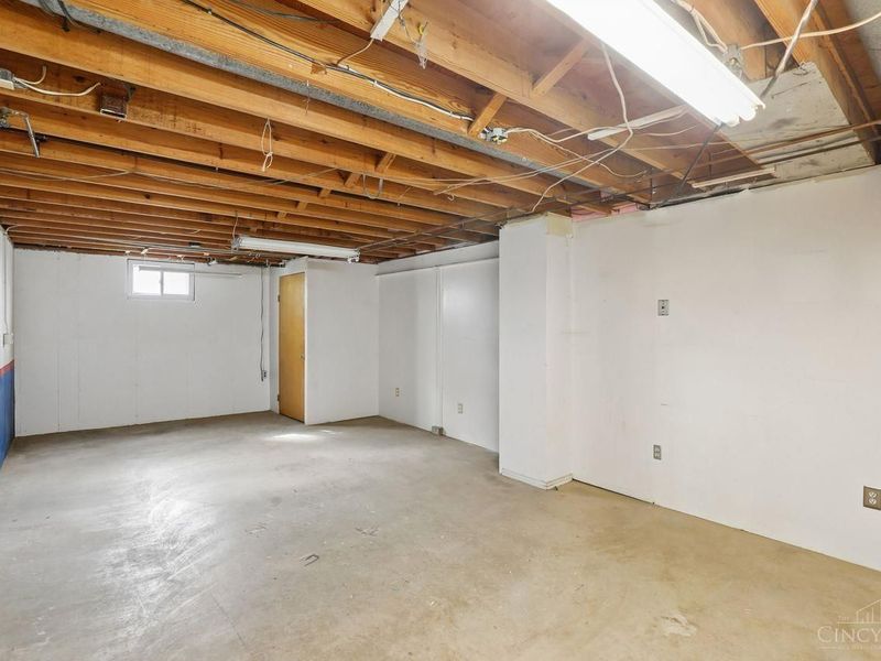 10215 Pendery Drive, Montgomery, OH 45242 Photo 41