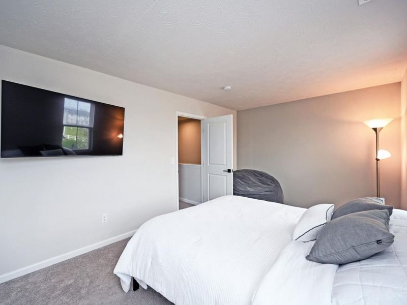 5021 Sullivans Ridge Drive, Morrow, OH 45152 Photo 18