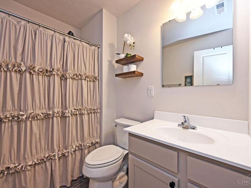 5021 Sullivans Ridge Drive, Morrow, OH 45152 Photo 19