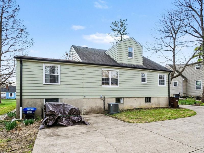 282 W Kemper Road, Springdale, OH 45246 Photo 27