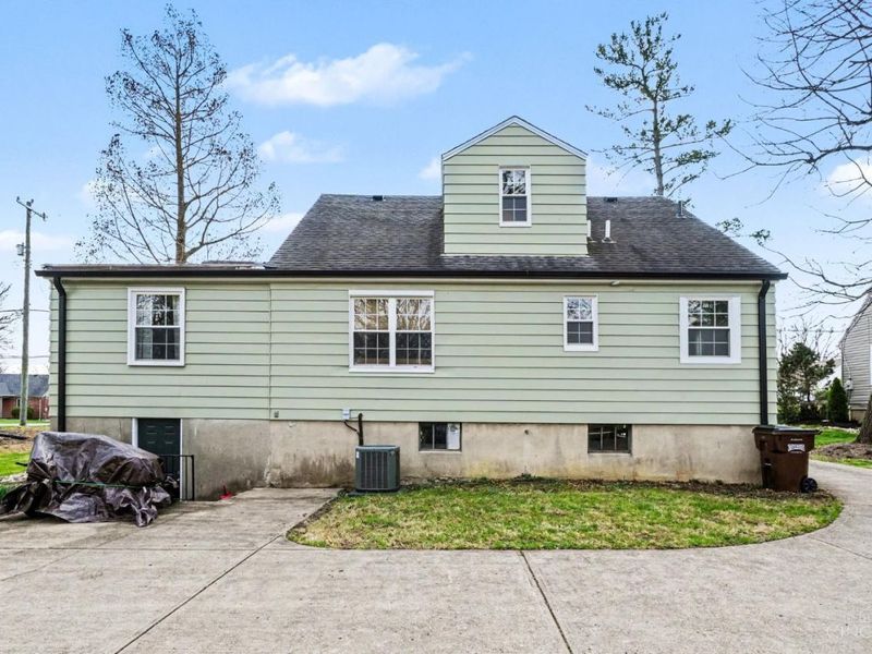 282 W Kemper Road, Springdale, OH 45246 Photo 28