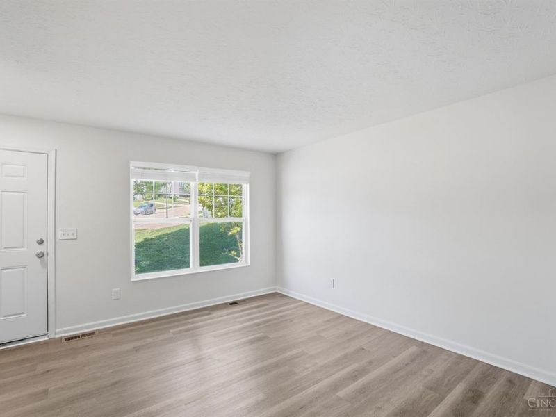 2306 Garrison Drive, Springfield Twp., OH 45231 Photo 6