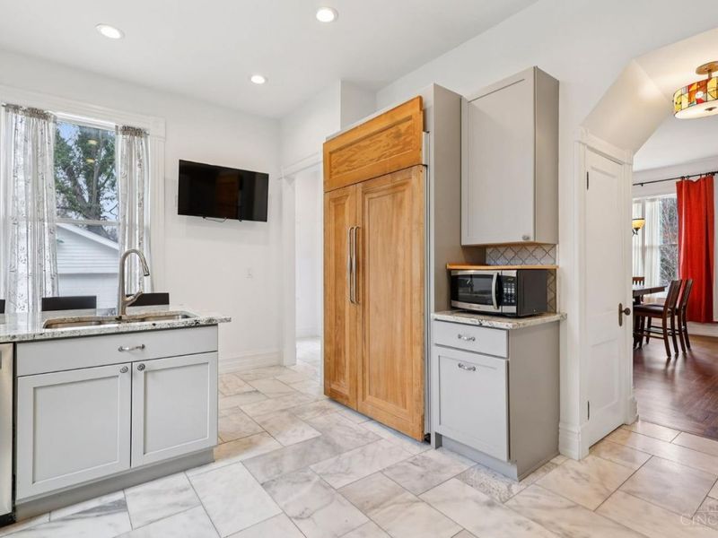 96 Woodsdale Ave, Cincinnati, OH 45216 Photo 25