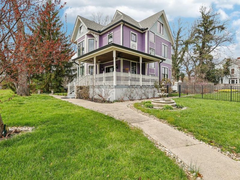 96 Woodsdale Ave, Cincinnati, OH 45216 Photo 3