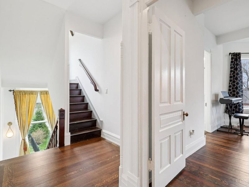 96 Woodsdale Ave, Cincinnati, OH 45216 Photo 39