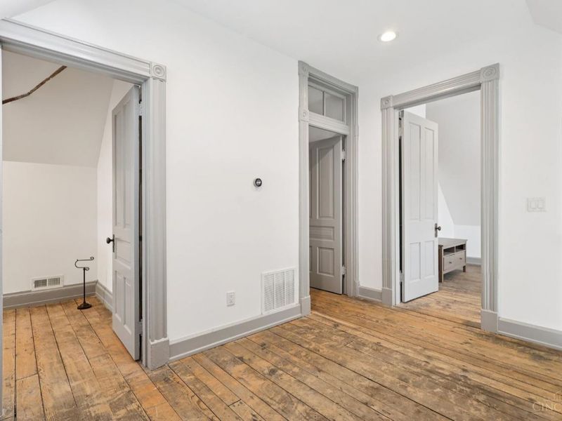 96 Woodsdale Ave, Cincinnati, OH 45216 Photo 59