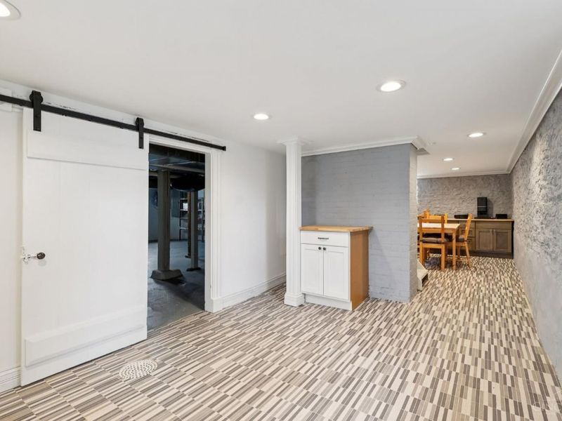 96 Woodsdale Ave, Cincinnati, OH 45216 Photo 69