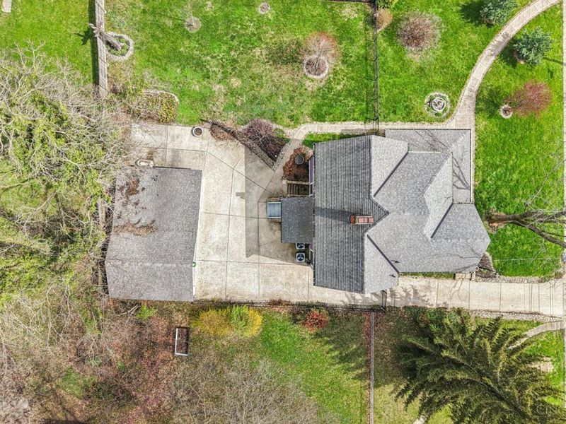 96 Woodsdale Ave, Cincinnati, OH 45216 Photo 86