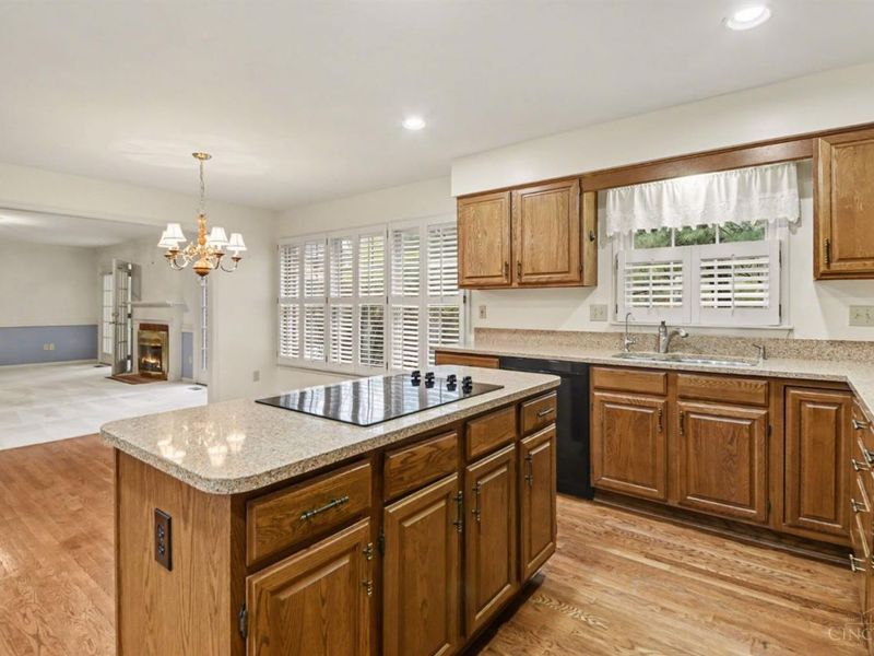 2289 Lauren Close, Anderson Twp, OH 45244 Photo 16