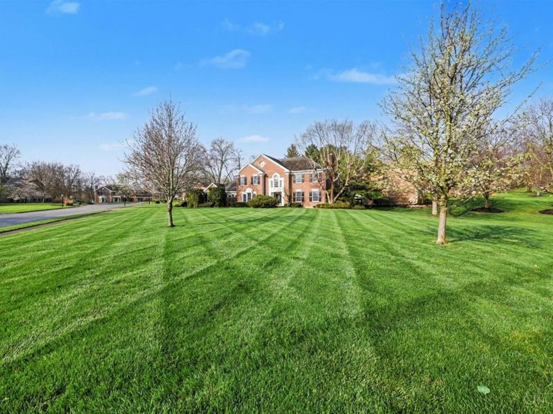 2289 Lauren Close, Anderson Twp, OH 45244 Photo 3