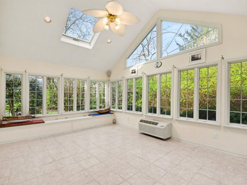 2289 Lauren Close, Anderson Twp, OH 45244 Photo 7