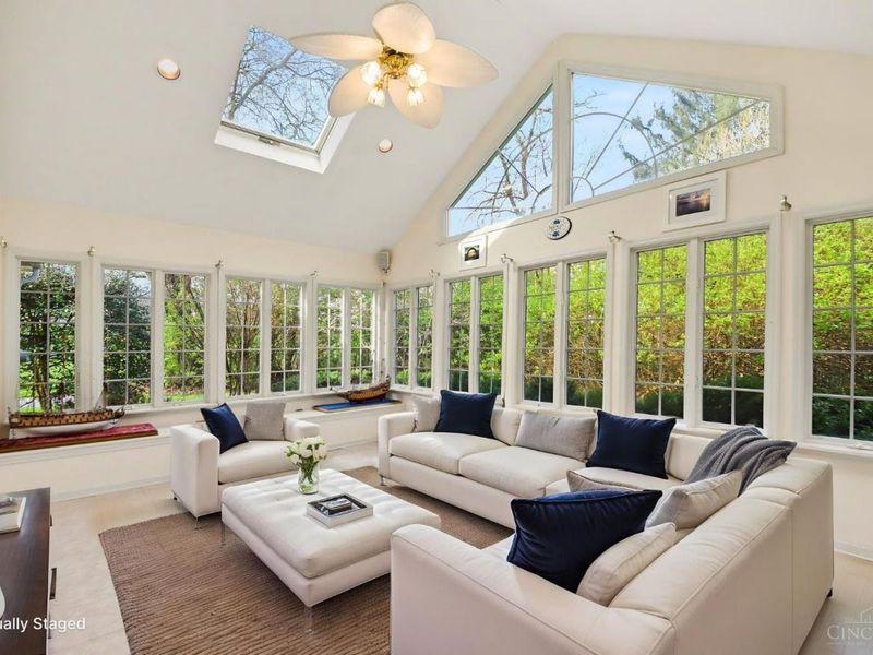 2289 Lauren Close, Anderson Twp, OH 45244 Photo 8