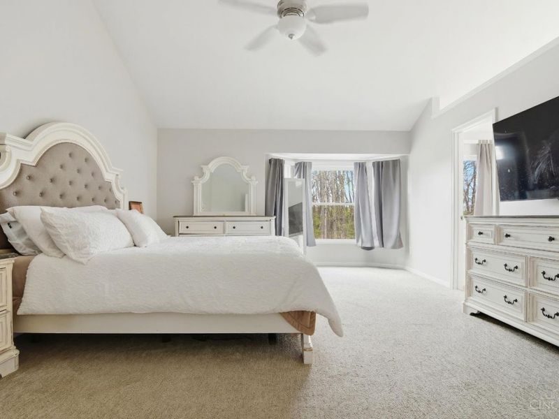 8524 Sunmont, Anderson Twp, OH 45255 Photo 23