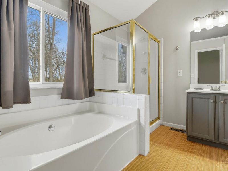 8524 Sunmont, Anderson Twp, OH 45255 Photo 25