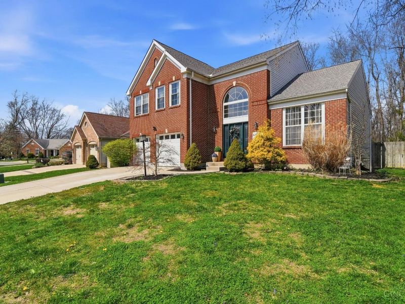 8524 Sunmont, Anderson Twp, OH 45255 Photo 3