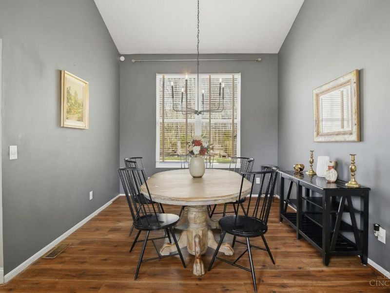 8524 Sunmont, Anderson Twp, OH 45255 Photo 9