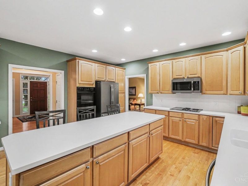 1426 Miami Lake Drive, Miami Twp, OH 45140 Photo 9