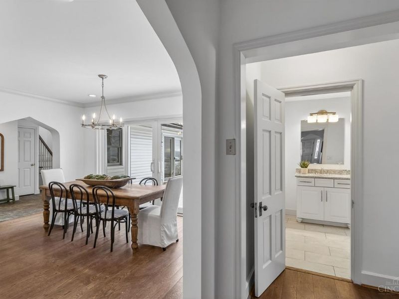 1002 Richwood Circle, Cincinnati, OH 45208 Photo 15