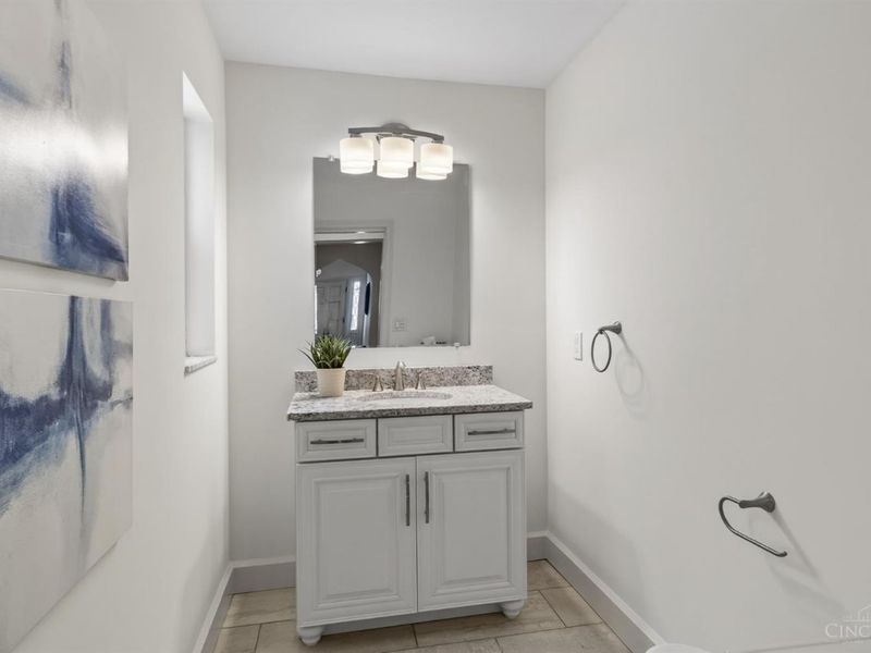 1002 Richwood Circle, Cincinnati, OH 45208 Photo 16