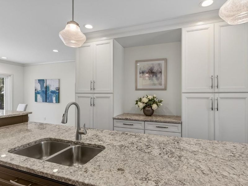 1002 Richwood Circle, Cincinnati, OH 45208 Photo 23