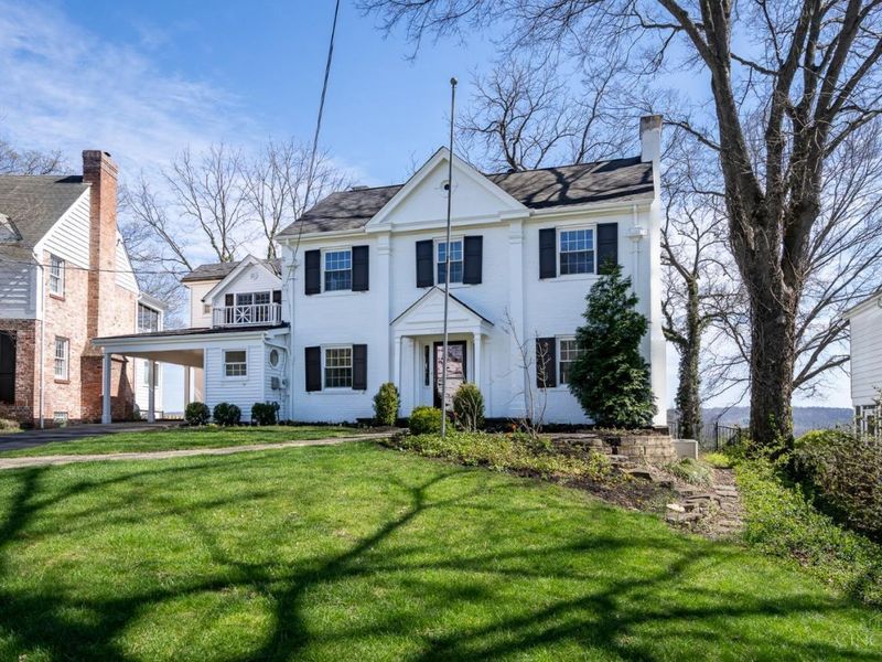 1002 Richwood Circle, Cincinnati, OH 45208 Photo 3