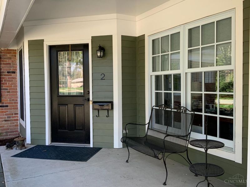 2 Lexington Circle, Terrace Park, OH 45174 Photo 4