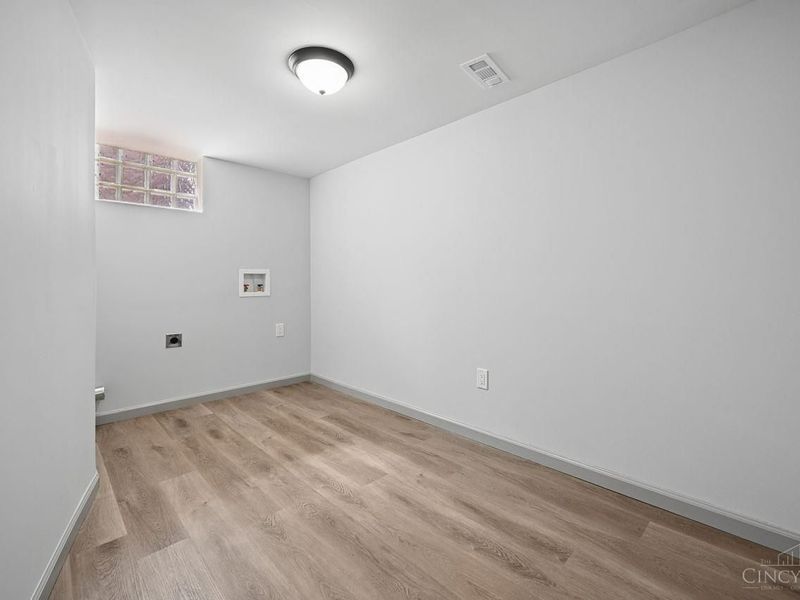 6826 Sampson Lane, Silverton, OH 45236 Photo 24