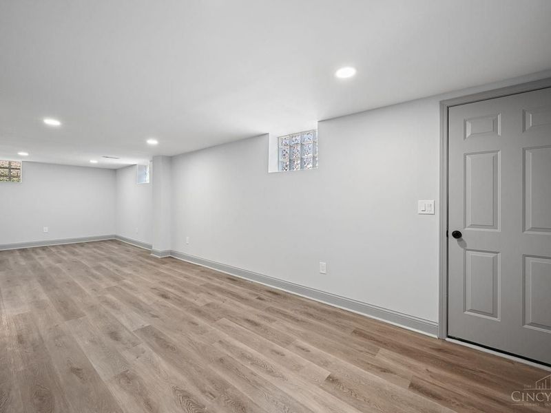 6826 Sampson Lane, Silverton, OH 45236 Photo 30