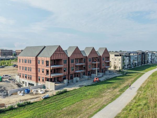 4234 Park Place Circle, Unit 303, Blue Ash, OH 45242