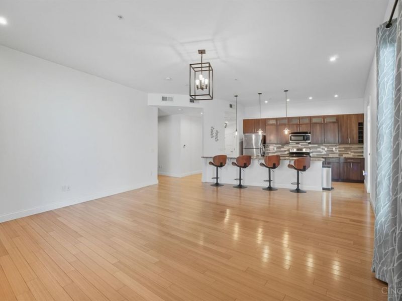 1331 Vine Street, Unit 4, Cincinnati, OH 45202 Photo 26