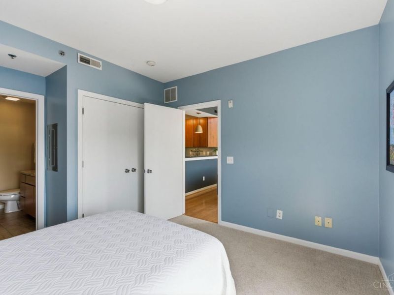 2700 Ashland Avenue, Unit 52, Cincinnati, OH 45206 Photo 15