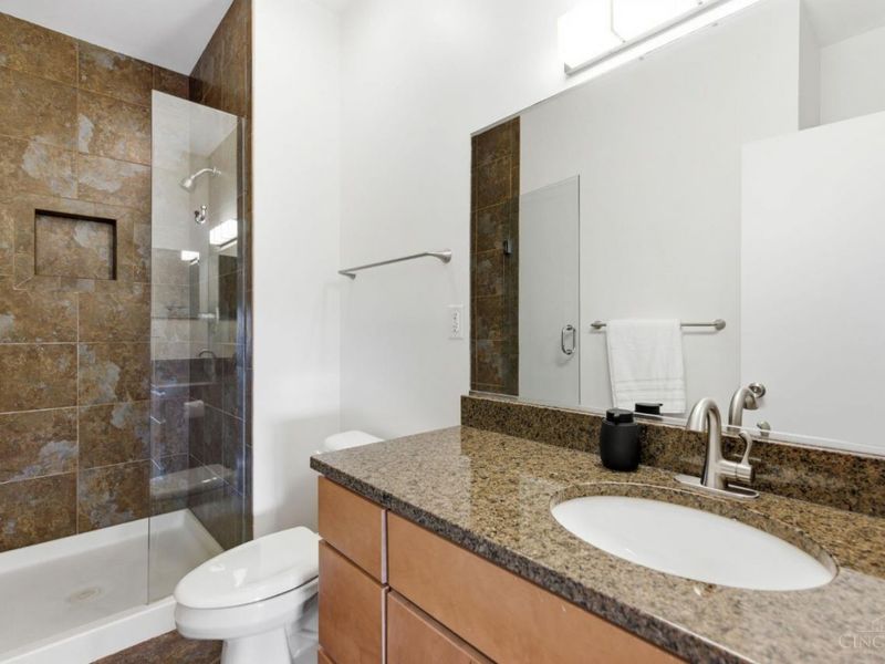 2700 Ashland Avenue, Unit 52, Cincinnati, OH 45206 Photo 23