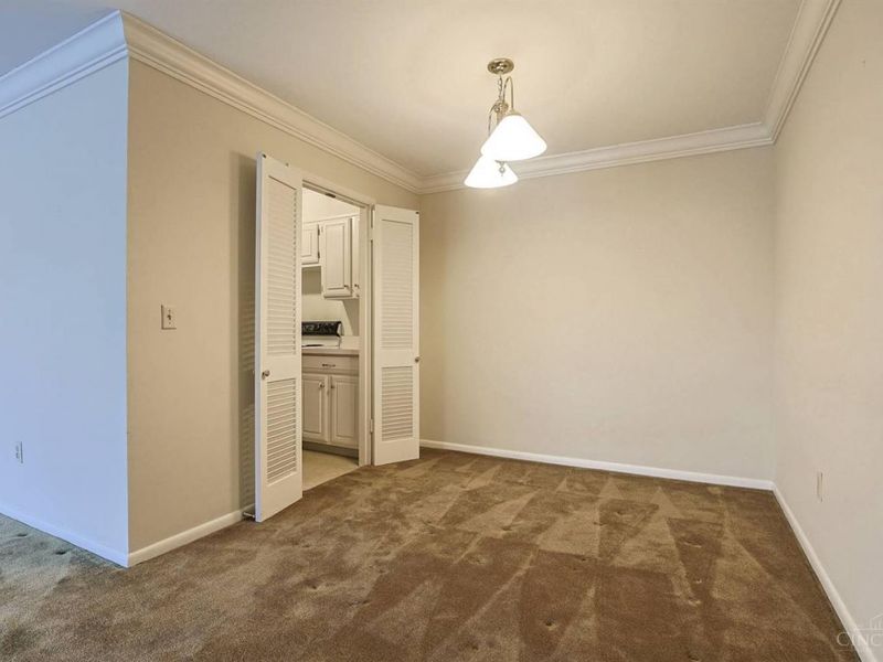 3809 Petosky Avenue, Unit 4, Mariemont, OH 45227 Photo 11