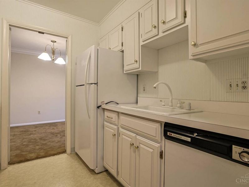 3809 Petosky Avenue, Unit 4, Mariemont, OH 45227 Photo 14