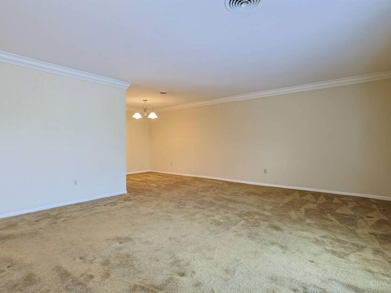 3809 Petosky Avenue, Unit 4, Mariemont, OH 45227 Photo 8