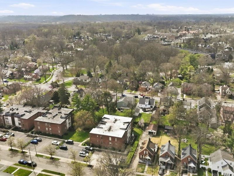 3825 Petoskey Avenue, Unit 31, Mariemont, OH 45227 Photo 30