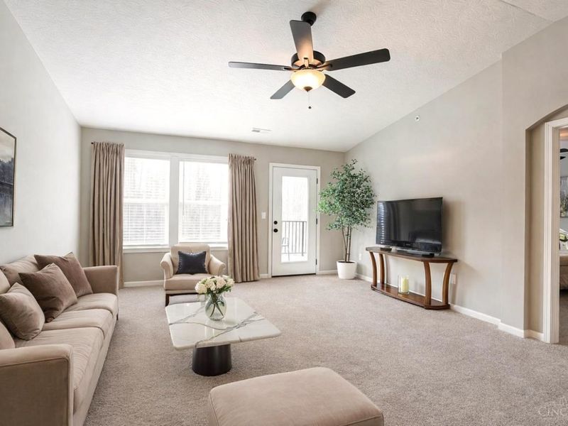 5880 Parkview Lane, Unit 303, Milford, OH 45150 Photo 19