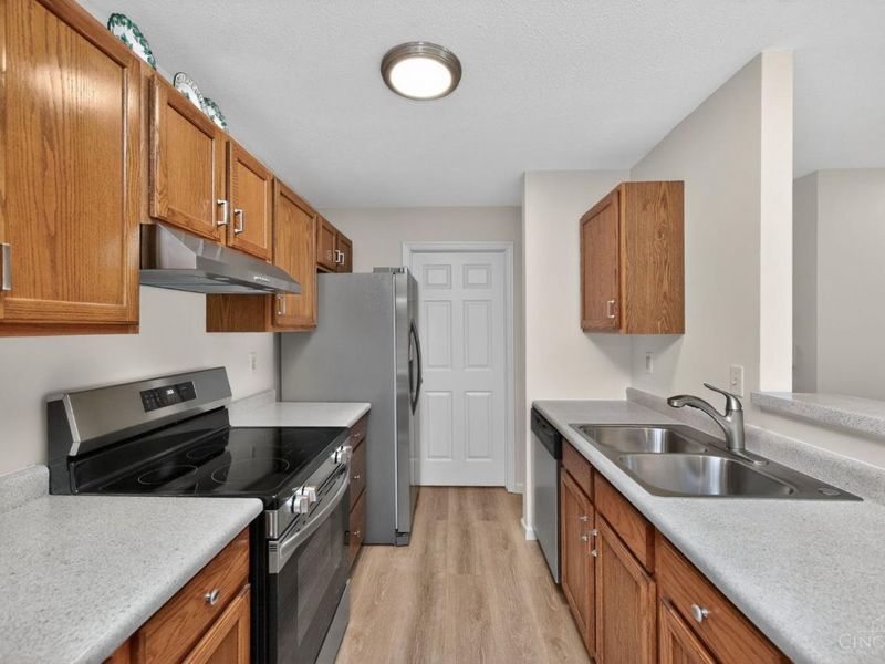 12071 Carrington Lane, Symmes Township, OH 45140 Photo 7