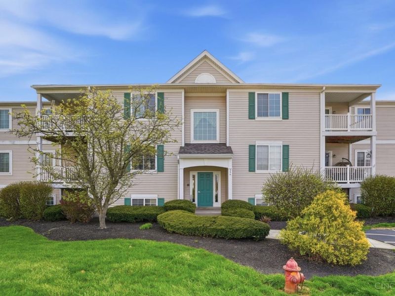 556 Aspen Glen Drive, Unit 802, Union Twp, OH 45244 Photo 1