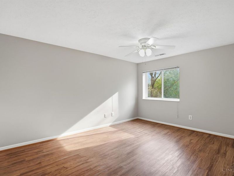 556 Aspen Glen Drive, Unit 802, Union Twp, OH 45244 Photo 21