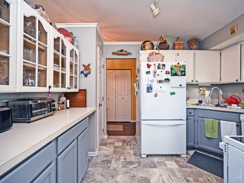 3638 Parfore Court, Pierce Twp, OH 45245 Photo 9