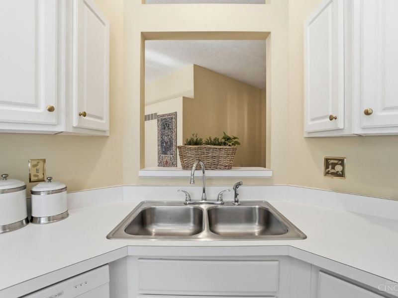 2469 Walnutview Court, Cincinnati, OH 45230 Photo 21